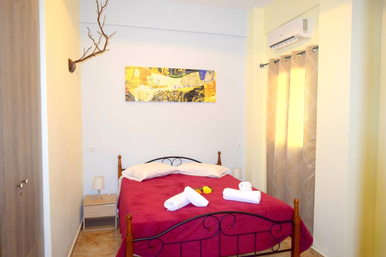Dourios Ippos Apartments Frikes المظهر الخارجي الصورة