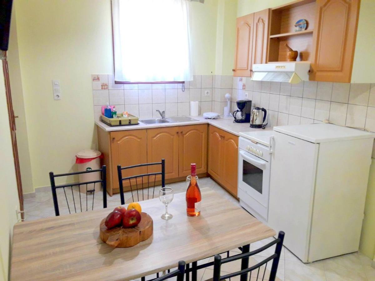 Dourios Ippos Apartments Frikes المظهر الخارجي الصورة